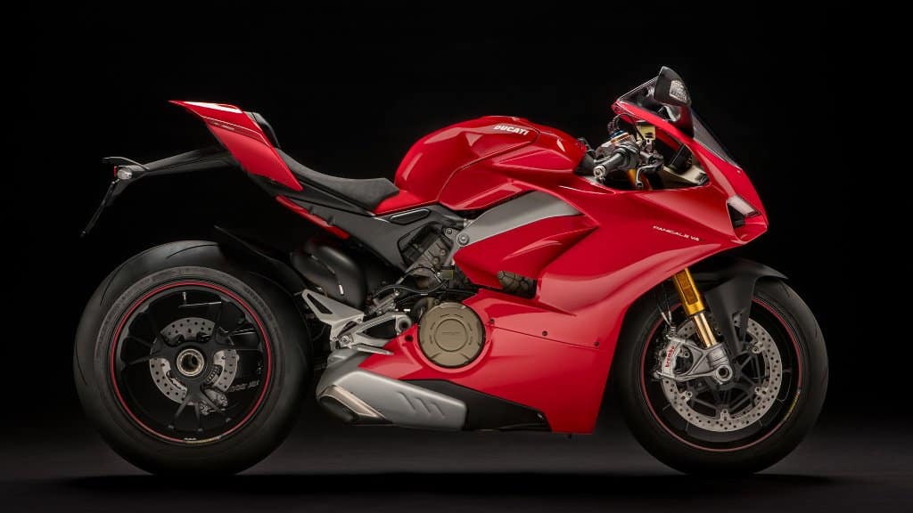 ducati panigale v4 red