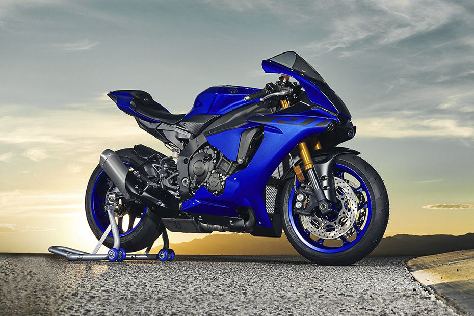 blue coloured yamaha r1 motorcycle